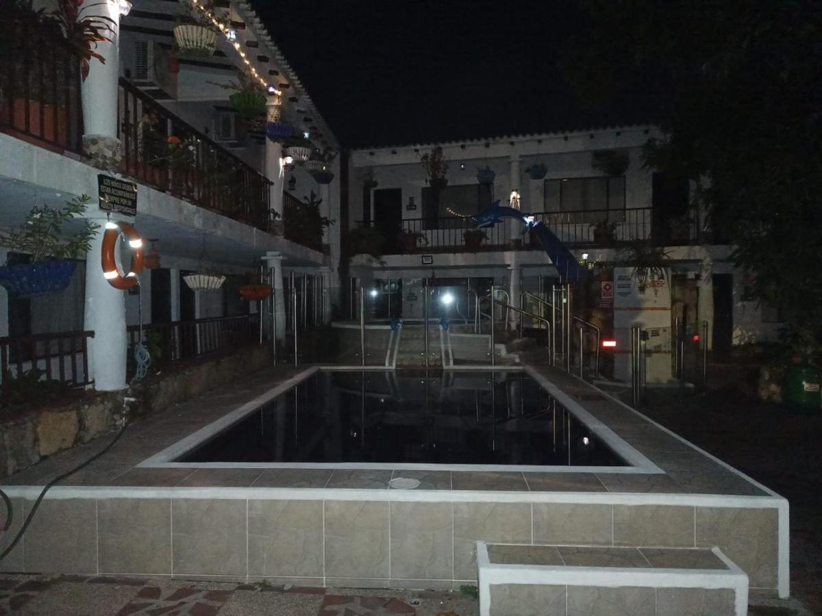 Hotel Villa Maritza 멜가르 외부 사진
