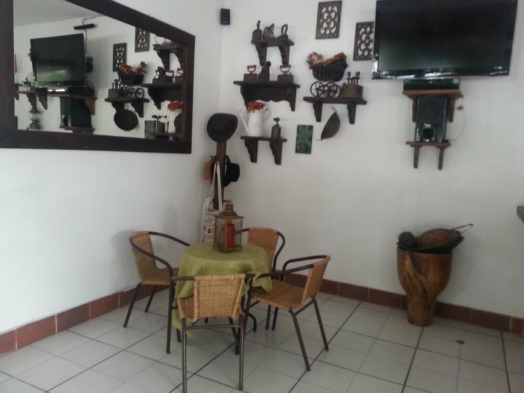 Hotel Villa Maritza 멜가르 외부 사진